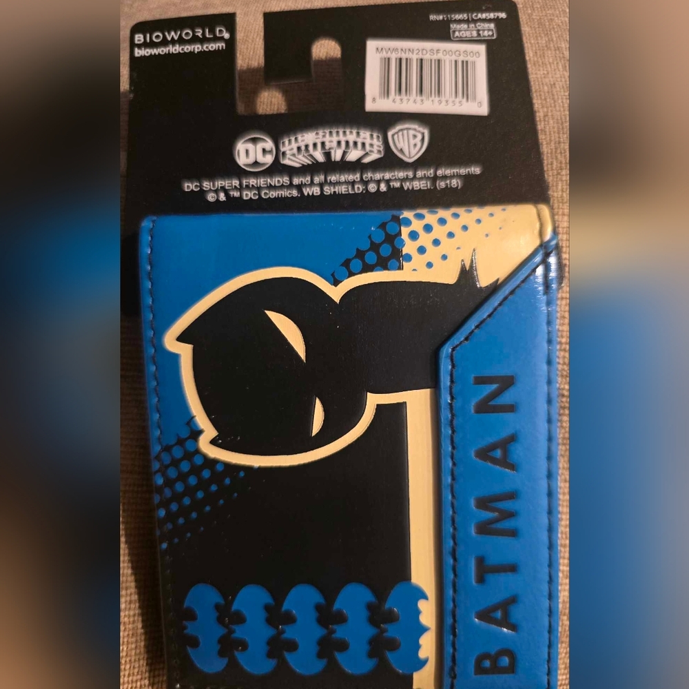 DC Super Heroes Batman Bioworld Bifold Wallet brand new with tags. RARE.
